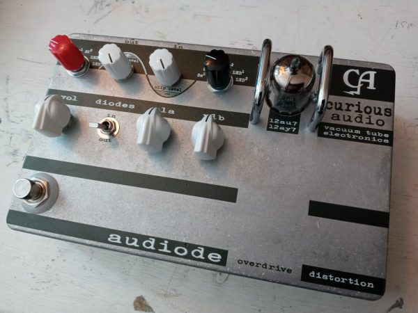 Audiode tube preamp overdrive distortion pedal for guitar and bass